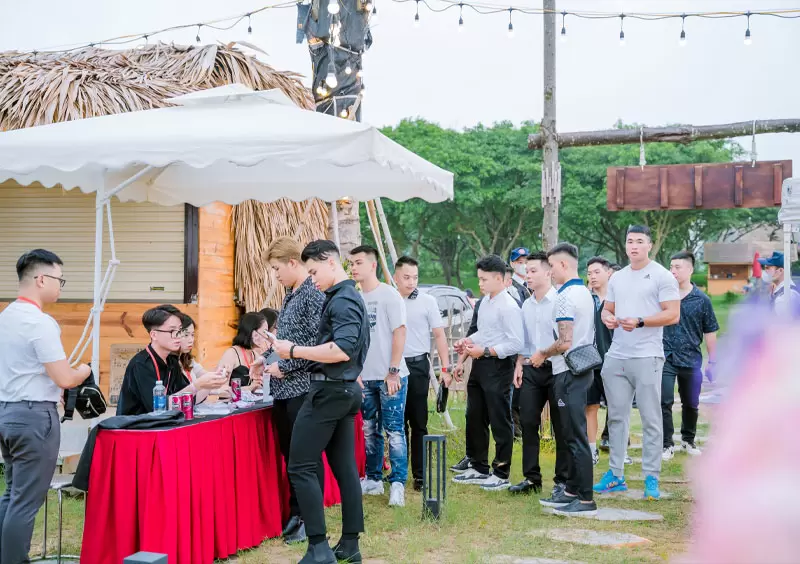 to-chuc-gala-dinner-1