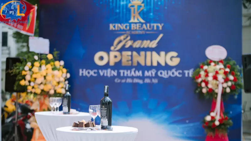 to-chuc-khai-truong-spa