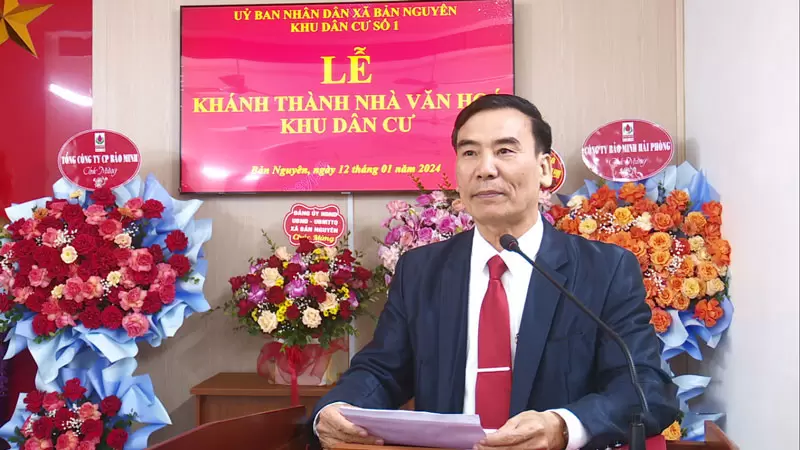 phat-bieu-chuc-mung-khanh-thanh-nha-van-hoa-1