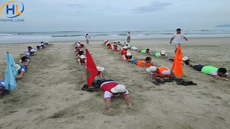 Trò chơi team building ngoài trời cho học sinh, sinh viên