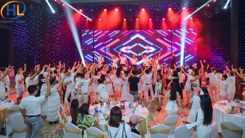 Báo giá chi phí tổ chức Teambuilding trọn gói 2025