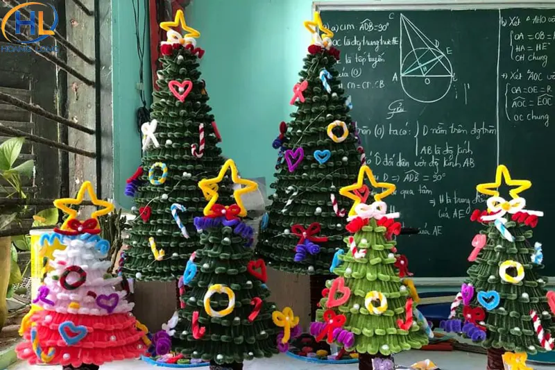 99+ mẫu cây thông noel đẹp phù hợp cho nhiều không gian