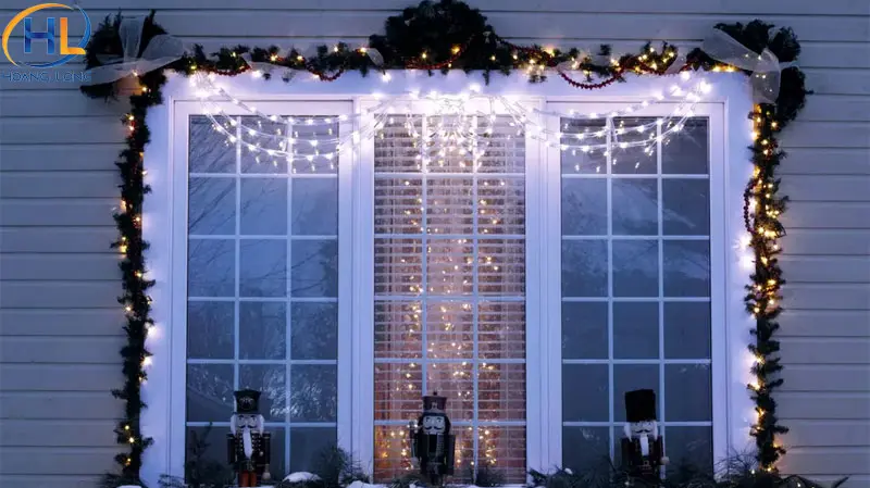 9 mẫu đèn trang trí noel đẹp và được yêu thích nhất