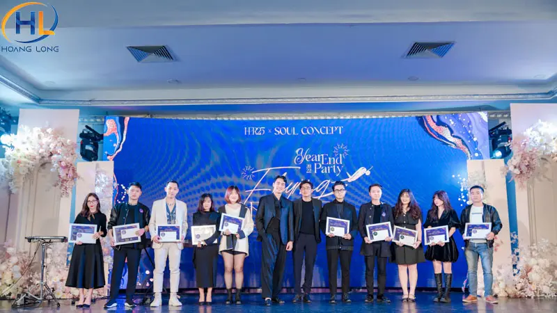 Kịch bản year end party (kịch bản tiệc tất niên) chi tiết 2025