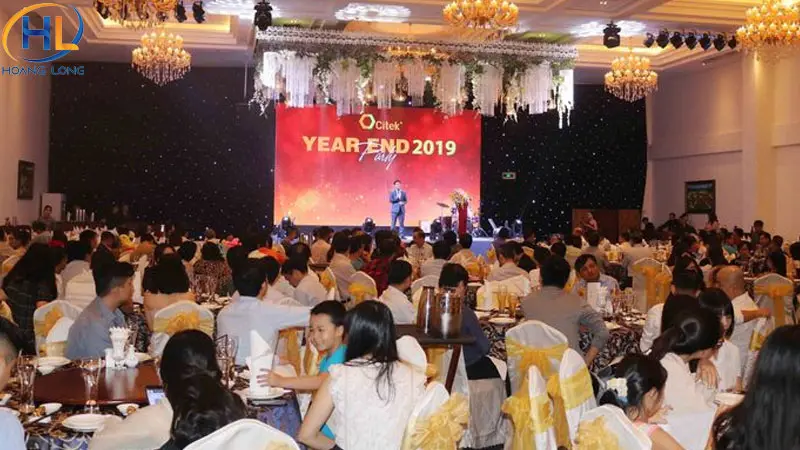 Những lưu ý quan trọng khi đặt tiệc tất niên tại nhà và công ty