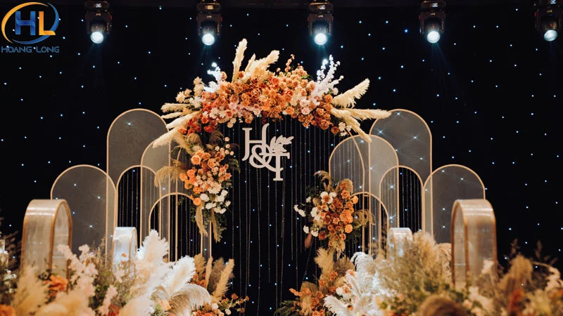 Tổng hợp 20+ mẫu backdrop đám cưới đẹp và tinh tế nhất 2026