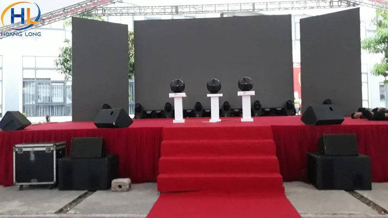 Sân khấu ngoài trời
