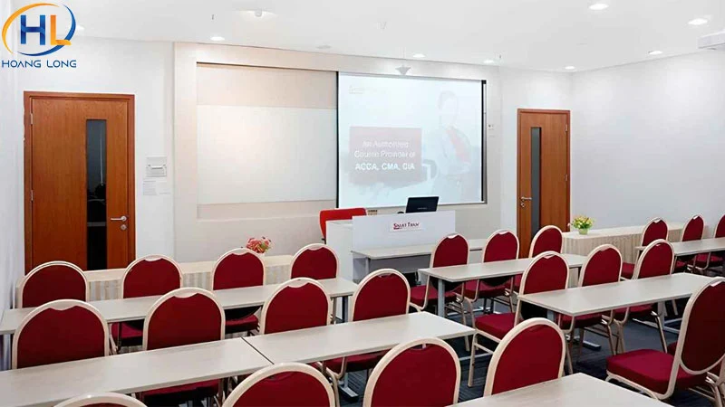 Setup phòng họp kiểu Classroom( lớp học)