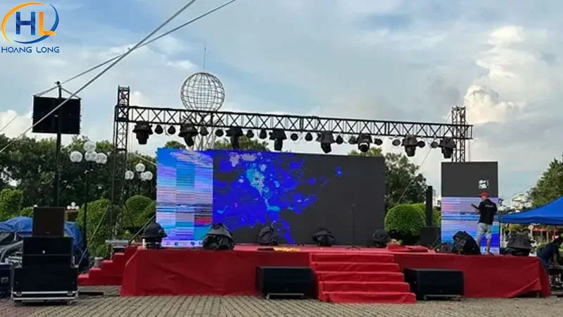 Cho thuê màn hình LED tại Hà Nội – Màn LED sân khấu, sự kiện 15 Thuê màn hình LED cho lễ khai trương và sự kiện ngoài trời