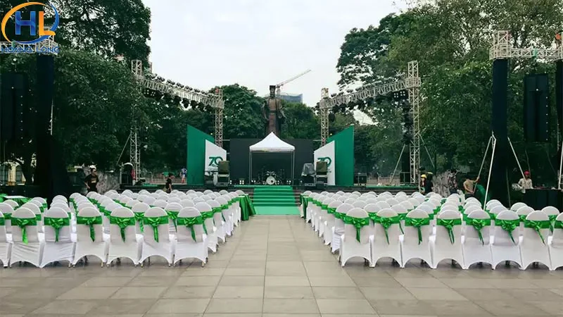 Giá cho thuê bàn ghế sự kiện.