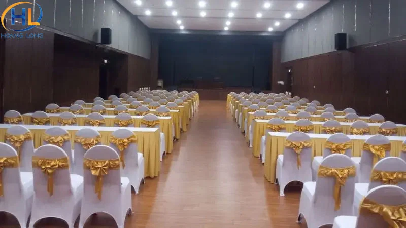 Thuê bàn ghế đám cưới tại Hà Nội: Các loại, giá thuê và cách chọn 11 Bàn dài hình chữ nhật