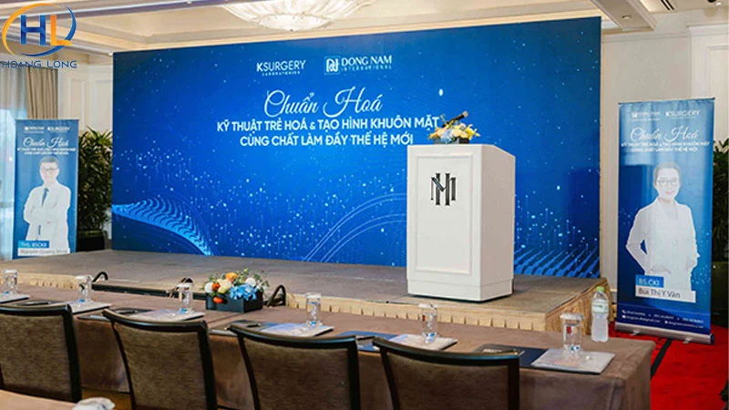 Kích thước backdrop hội nghị phổ biến