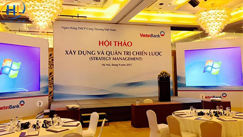 backdrop hoi nghi 3 1