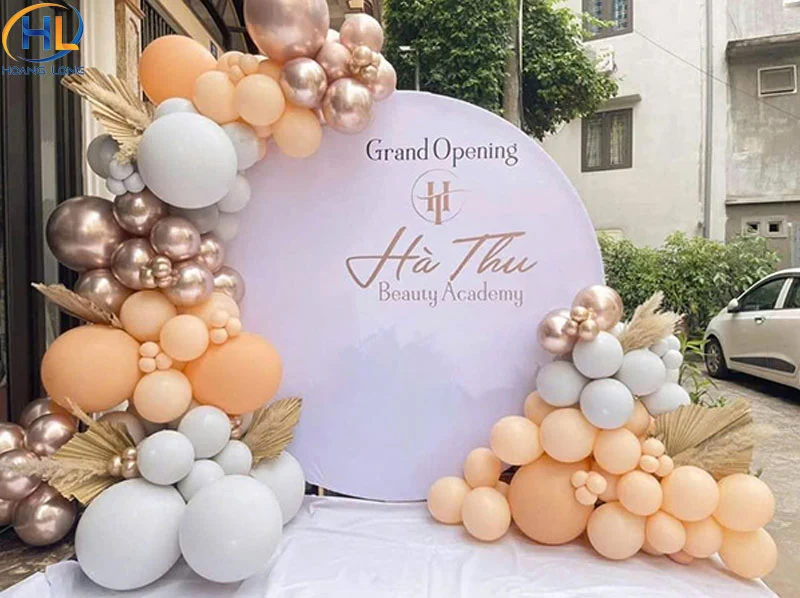 Backdrop khai trương đẹp: Mẫu, kích thước và nội dung cần có 71 backdrop khai truong 3 1