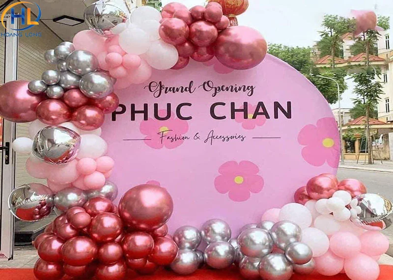 Backdrop khai trương đẹp: Mẫu, kích thước và nội dung cần có 73 backdrop khai truong 3 3