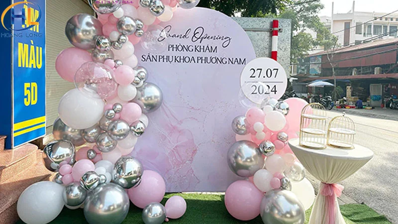 Backdrop khai trương đẹp: Mẫu, kích thước và nội dung cần có 76 backdrop khai truong 3 6