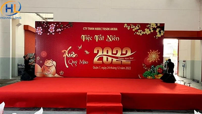 Backdrop tất niên phong cách hiện đại, tối giản