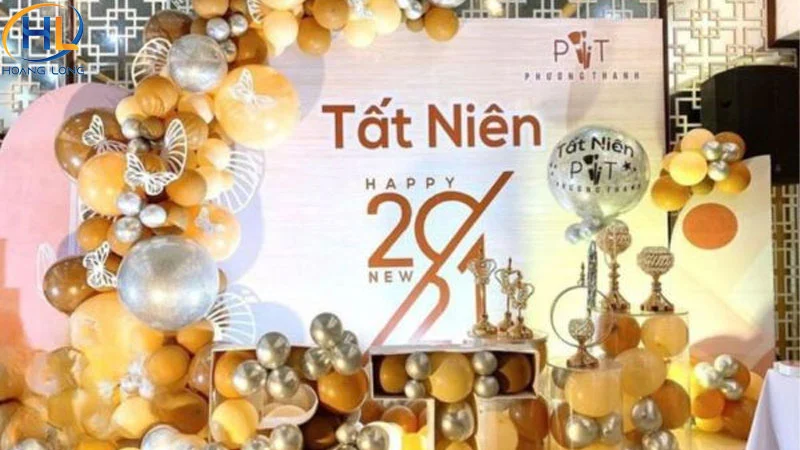Backdrop tất niên sáng tạo theo concept riêng