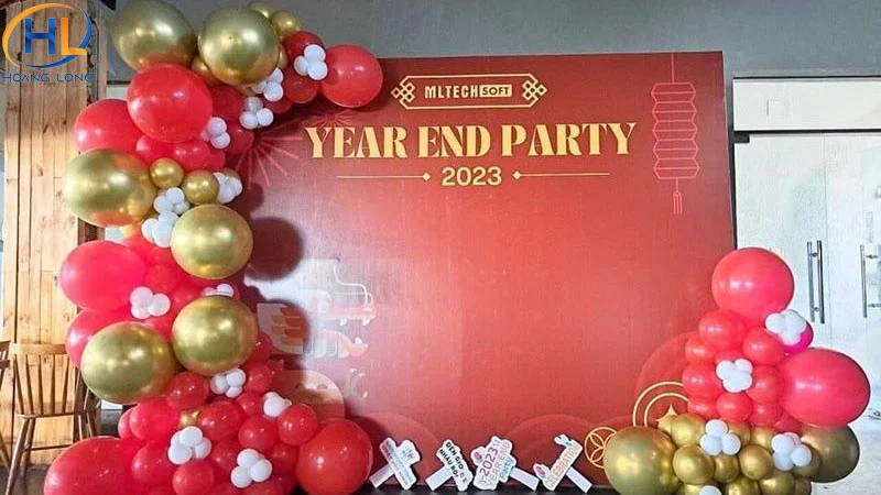 Backdrop tất niên phong cách hiện đại, tối giản