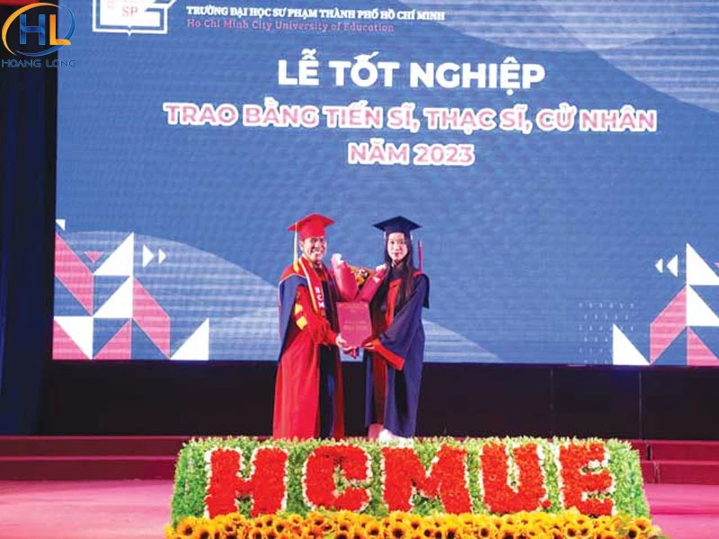 Backdrop lễ tốt nghiệp, trao bằng